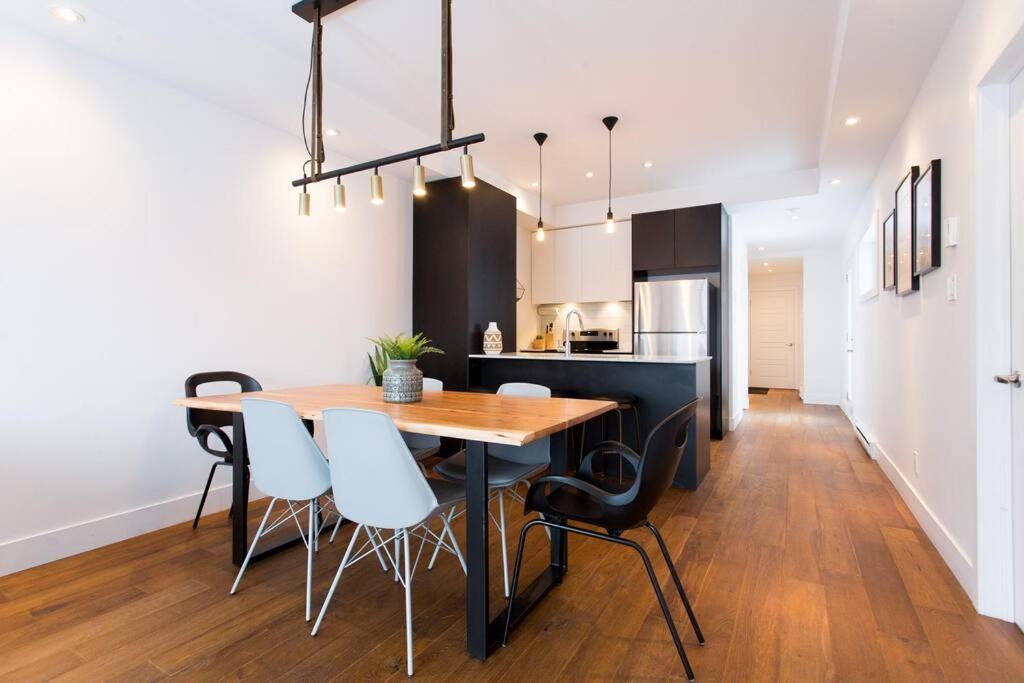 Sleek Condo In The Heart Of Little Italy By Den Stays Montreal Bagian luar foto